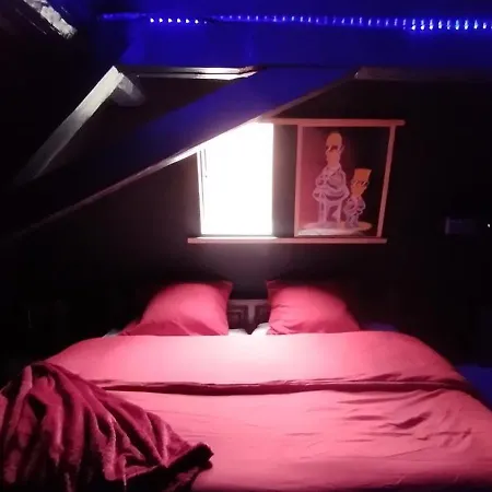 Appartement Loveroom Theme Cinema *